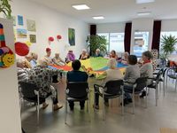 Das vielseitige Freizeitprogramm für Senioren macht Spaß, gibt neue Energie und erhält die Beweglichkeit. 